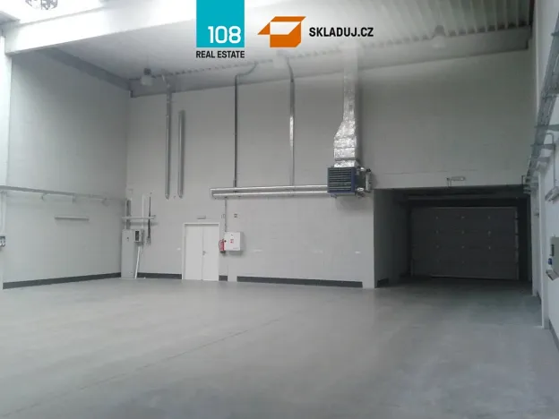 Pronájem skladu, Brno, Škrobárenská, 933 m2