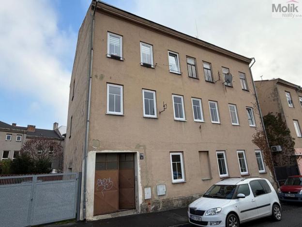 Prodej bytu 2+1, Lom, Vrchlického, 58 m2