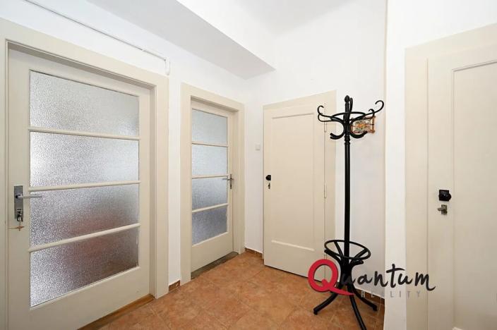 Pronájem kanceláře, Praha - Vršovice, 28. pluku, 16 m2