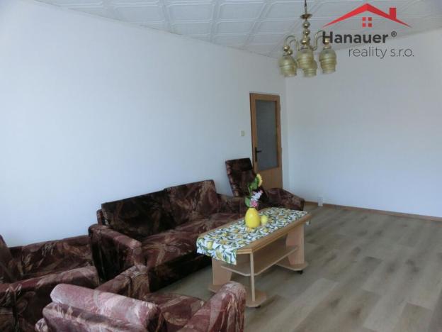 Pronájem bytu 3+1, Ústí nad Labem - Střekov, Tolstého, 68 m2