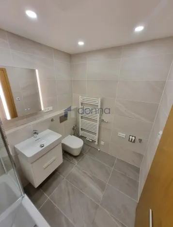 Pronájem bytu 2+kk, Praha, Mužíkova, 54 m2