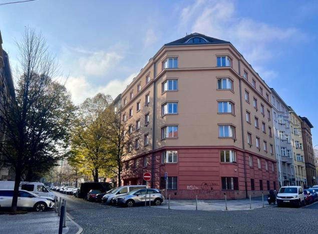 Prodej bytu 2+kk, Praha - Bubeneč, Národní obrany, 55 m2