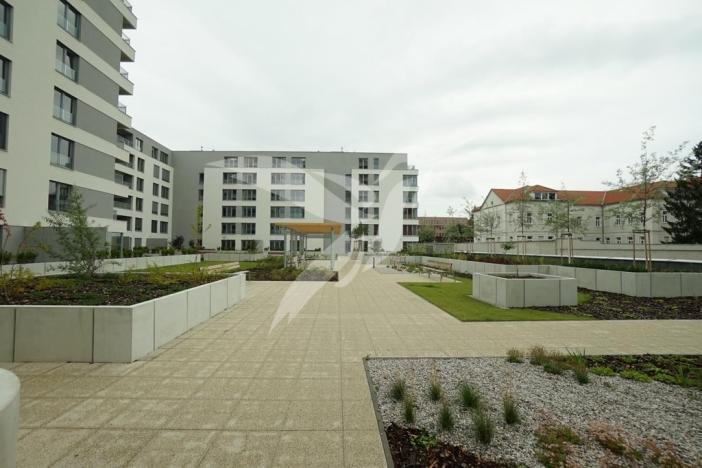 Pronájem bytu 1+kk, Plzeň, Nemocniční, 29 m2