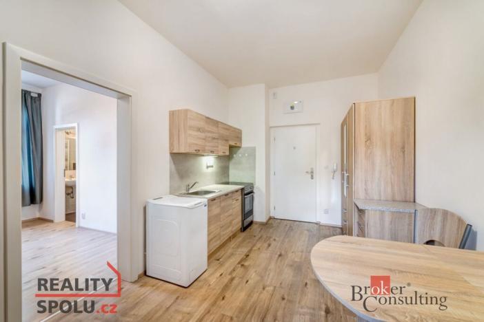 Pronájem bytu 2+kk, Praha - Krč, Budějovická, 38 m2