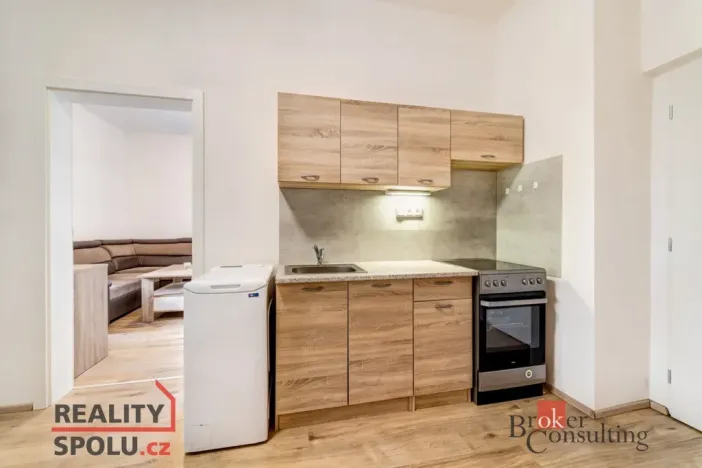 Pronájem bytu 2+kk, Praha - Krč, Budějovická, 38 m2