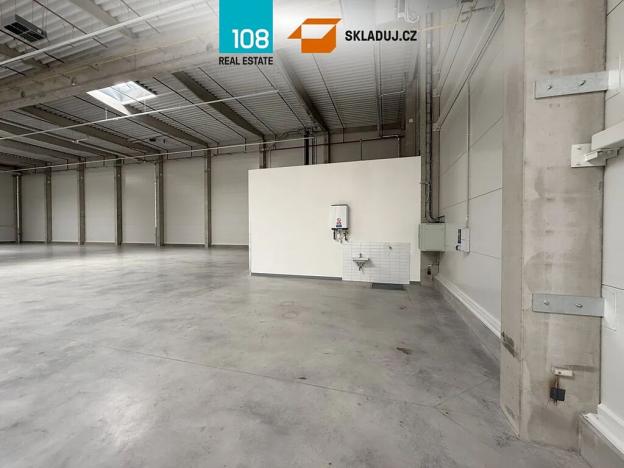 Pronájem skladu, Hrušovany u Brna, Vodní, 2980 m2
