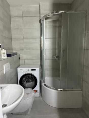 Pronájem bytu 2+kk, Praha - Karlín, Křižíkova, 36 m2