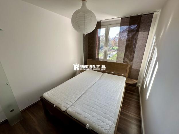 Pronájem bytu 2+kk, Beroun, Na Parkáně, 38 m2