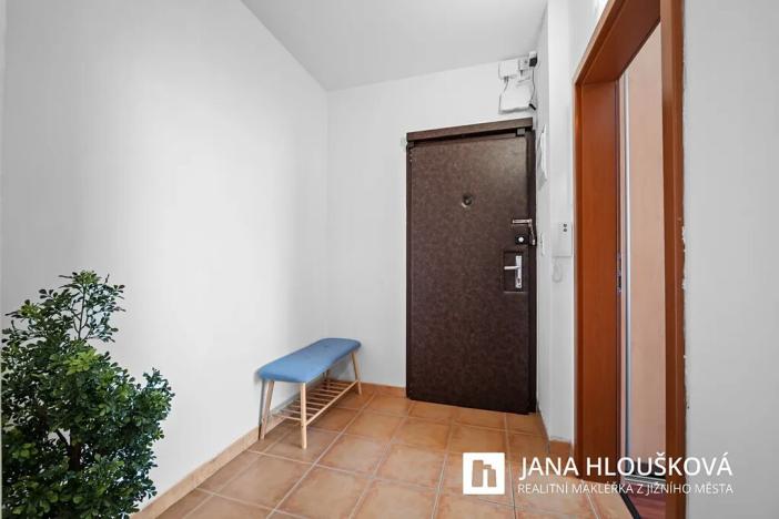 Prodej bytu 2+kk, Praha - Háje, Matúškova, 45 m2