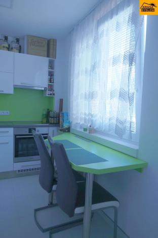 Prodej bytu 2+1, Olomouc - Hodolany, tř. Kosmonautů, 52 m2