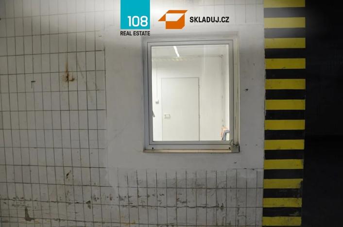 Pronájem skladu, Chomutov, 1300 m2