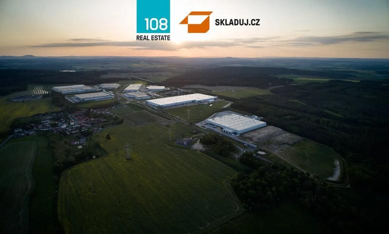 Pronájem skladu, Kostelec, 30000 m2