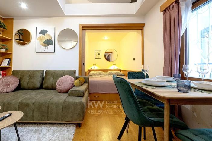 Prodej bytu 1+kk, Praha - Nové Město, Navrátilova, 28 m2