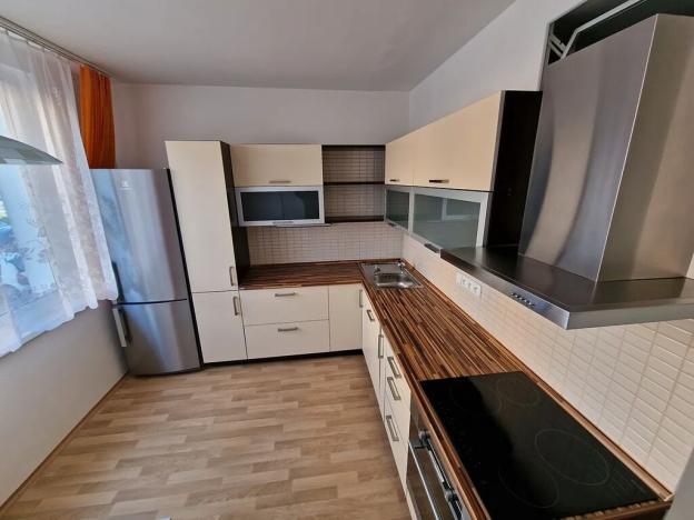 Pronájem bytu 2+1, Cheb, Přátelství, 49 m2