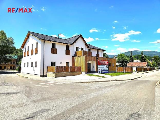 Prodej atypického bytu, Svoboda nad Úpou, Nádražní, 44 m2