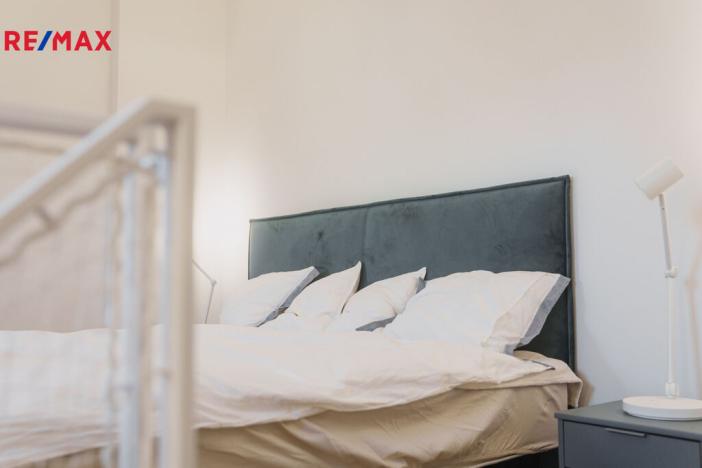 Prodej bytu 2+kk, Praha - Karlín, Vítkova, 70 m2