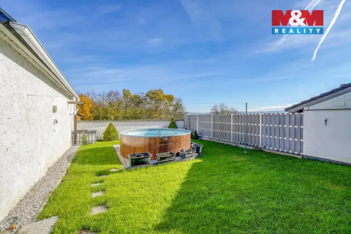 Prodej rodinného domu, Dolany, 225 m2