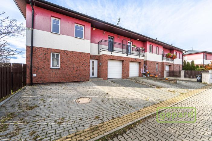 Pronájem rodinného domu, Praha, Do podkovy, 124 m2