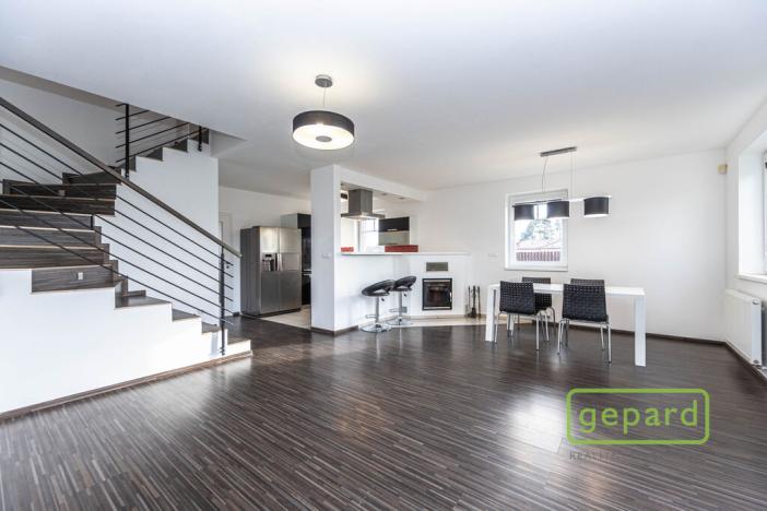 Pronájem rodinného domu, Praha, Do podkovy, 124 m2