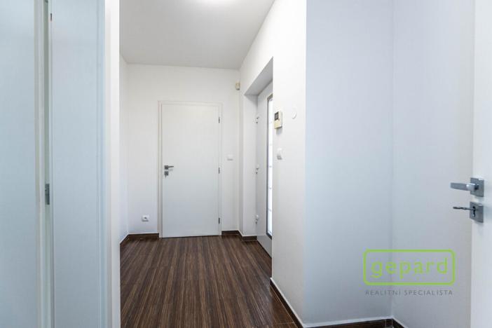 Pronájem rodinného domu, Praha, Do podkovy, 124 m2