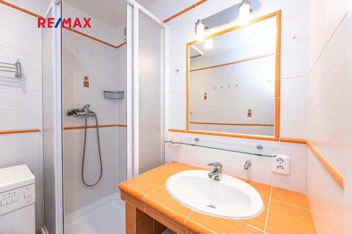 Pronájem bytu 2+kk, Praha - Michle, Bítovská, 39 m2