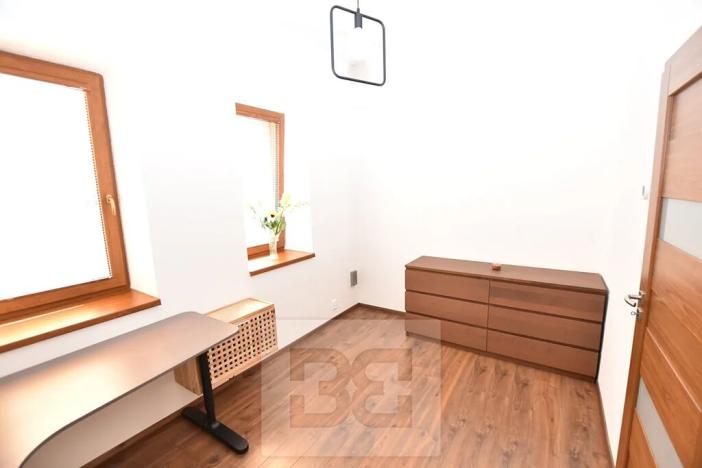 Pronájem bytu 3+kk, Praha - Kobylisy, Na pěšinách, 77 m2