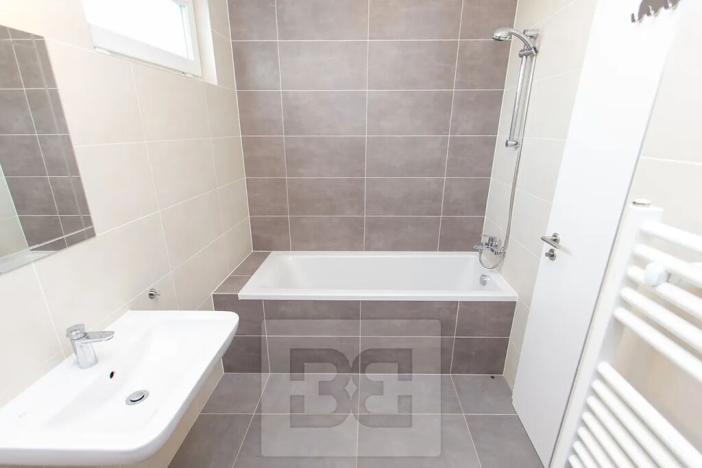 Pronájem bytu 1+kk, Tuchoměřice, V Kněžívce, 25 m2