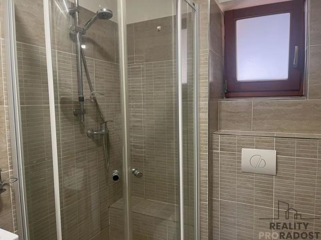 Pronájem bytu 1+kk, Znojmo, Velká Mikulášská, 31 m2