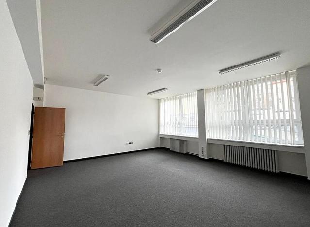 Pronájem kanceláře, Praha - Holešovice, U průhonu, 32 m2