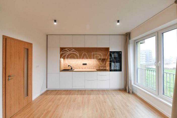 Pronájem bytu 3+kk, Benešov, 102. pluku, 64 m2