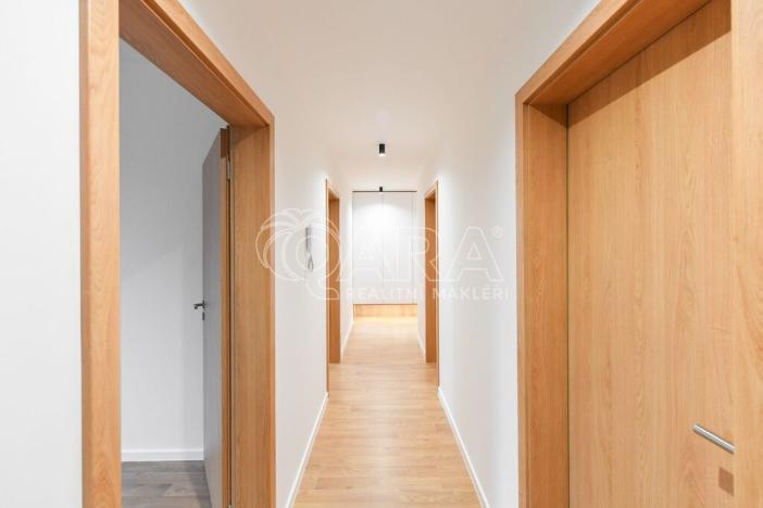 Pronájem bytu 3+kk, Benešov, 102. pluku, 64 m2