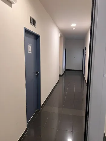 Pronájem kanceláře, Praha - Letňany, 150 m2