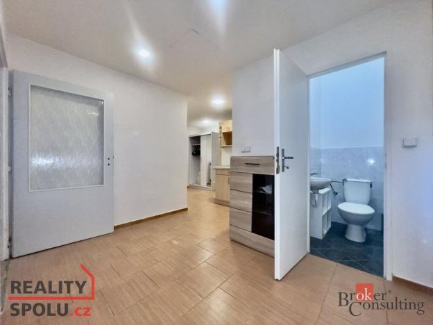 Pronájem bytu 2+1, Praha - Vinohrady, náměstí Jiřího z Lobkovic, 47 m2