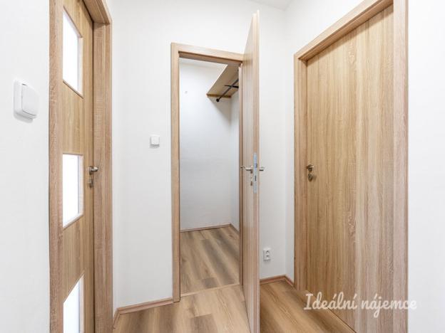 Pronájem bytu 2+1, Praha - Letňany, Chlebovická, 61 m2