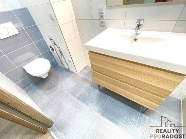 Pronájem bytu 2+kk, Olomouc - Nová Ulice, tř. Míru, 53 m2