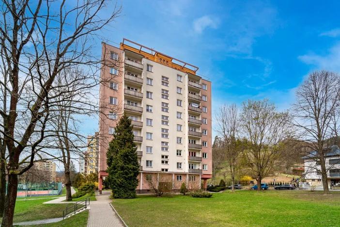 Prodej bytu 3+1, Vsetín, Jasenická, 72 m2