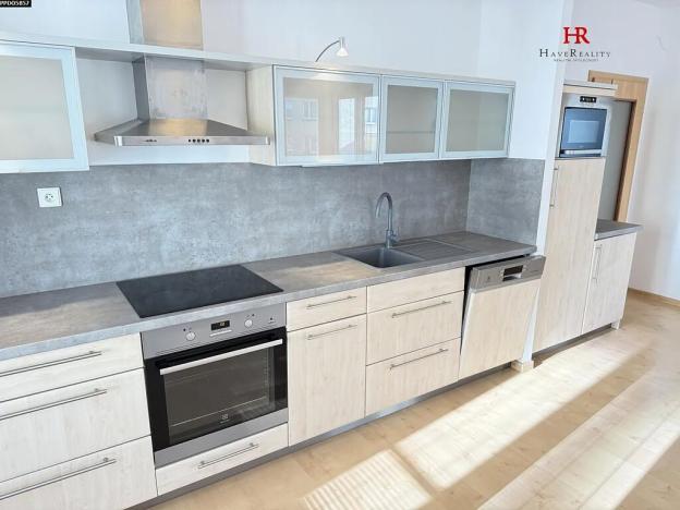 Pronájem bytu 3+kk, Benešov, Dukelská, 68 m2