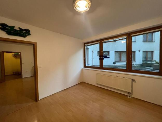 Pronájem bytu 2+kk, Praha - Nusle, Mojmírova, 50 m2