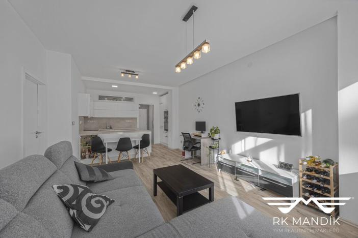 Pronájem bytu 2+kk, Praha - Libeň, Čihákova, 55 m2