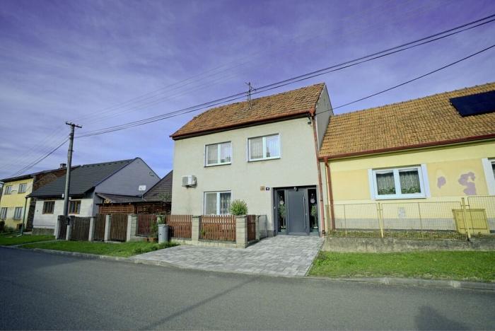 Prodej rodinného domu, Pitín, 250 m2