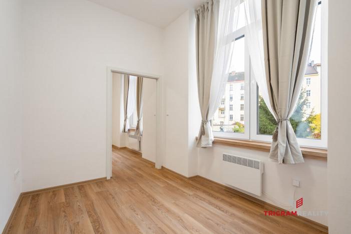 Pronájem bytu 2+kk, Hradec Králové, Čelakovského, 35 m2