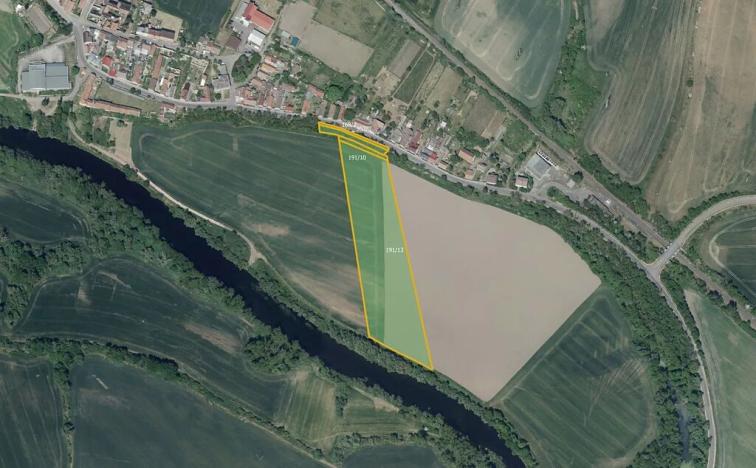 Prodej pole, Staňkovice, 260658 m2