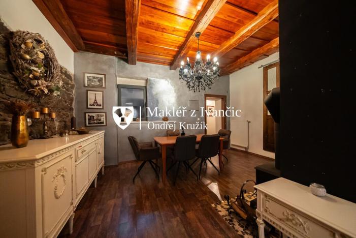 Prodej rodinného domu, Ivančice, Jana Schwarze, 178 m2