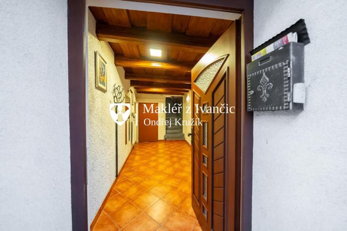 Prodej rodinného domu, Ivančice, Jana Schwarze, 178 m2