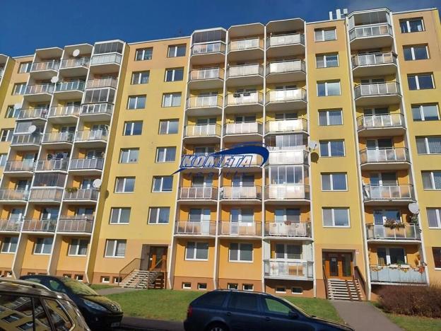 Prodej bytu 1+1, Rousínov, V Sídlišti, 32 m2