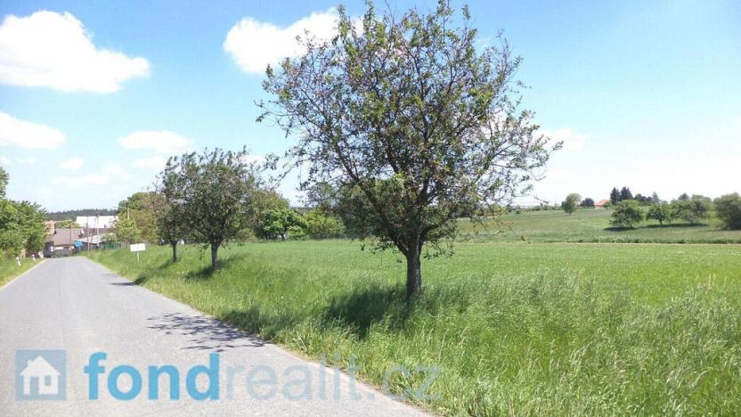 Prodej pole, Rybníček, 1053 m2