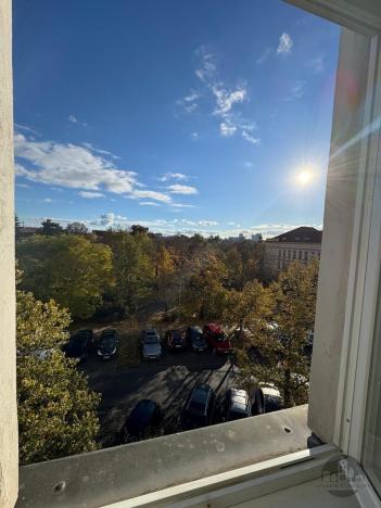 Pronájem bytu 2+1, Praha - Vršovice, Estonská, 77 m2