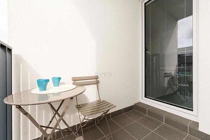 Pronájem bytu 1+kk, Praha - Vysočany, Strnadových, 33 m2