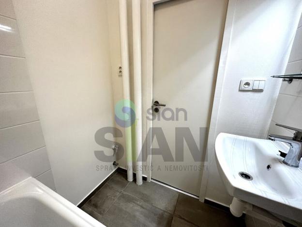 Pronájem bytu 2+1, Ostrava - Mariánské Hory, Kravařská, 56 m2