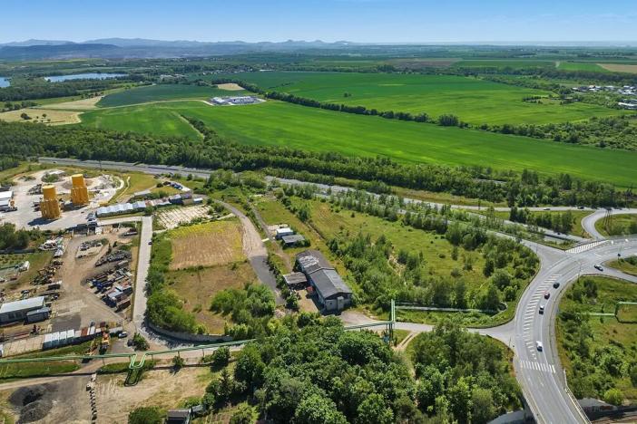 Prodej komerčního pozemku, Jirkov, Studentská, 10103 m2